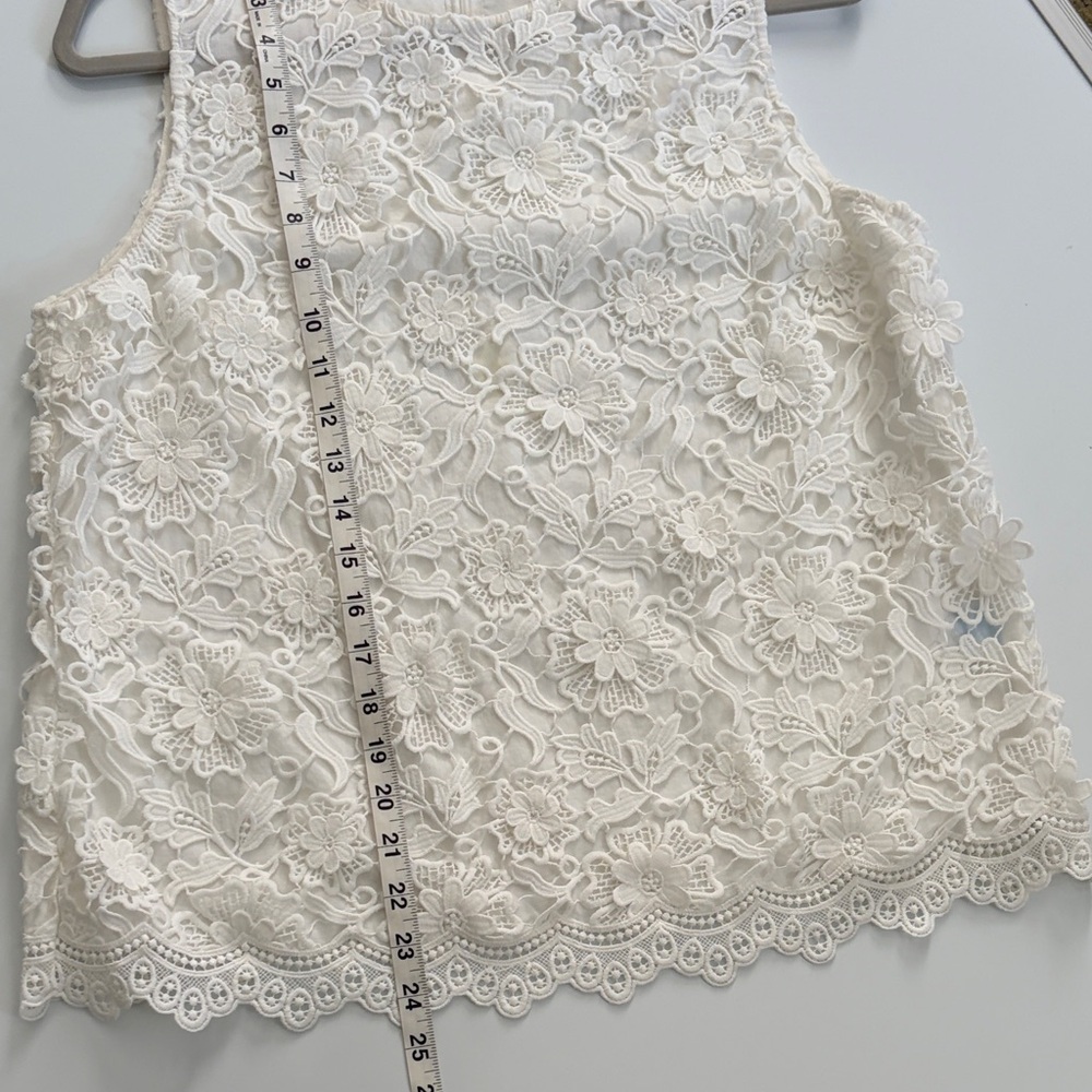 J. McLaughlin White Floral Lace Blouse - Picture 7 of 10